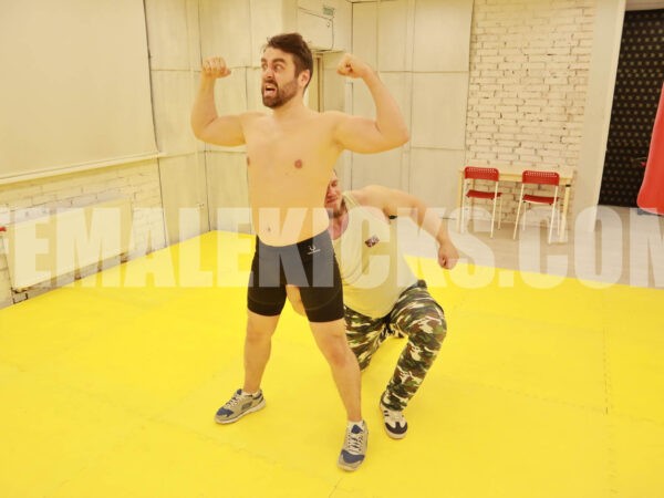 Dirty fight - Bob vs Kevin